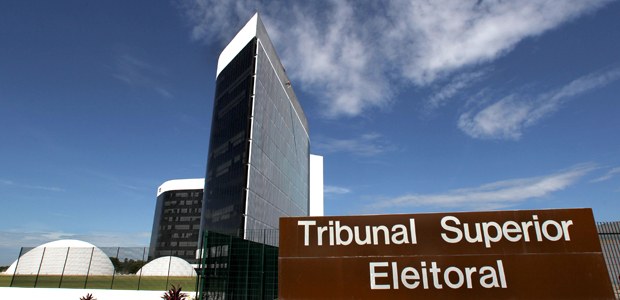 Como e quem deve regularizar o título de eleitor em 2024