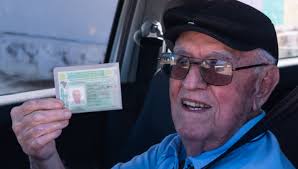 Quanto custa renovar a CNH para idosos?